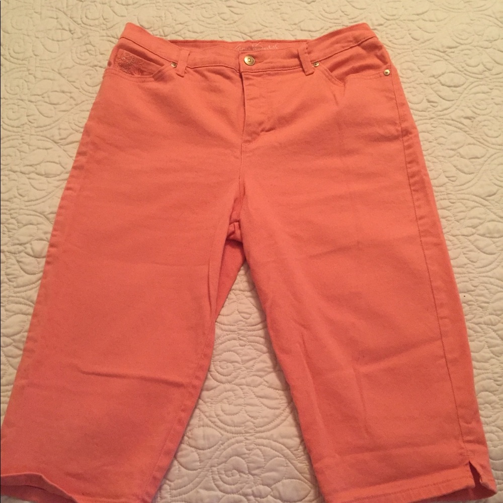Gloria Vanderbilt Capris